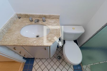 Apartamento à venda com 109m², 3 quartos e 2 vagas Apartamento à venda com 109m², 3 quartos e 2 vagasBanheiro