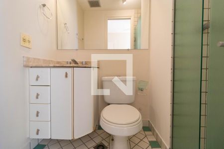 Apartamento à venda com 109m², 3 quartos e 2 vagas Apartamento à venda com 109m², 3 quartos e 2 vagasBanheiro da Suíte 01