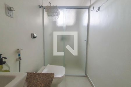 Apartamento para alugar com 80m², 3 quartos e 1 vagaBanheiro da suíte 