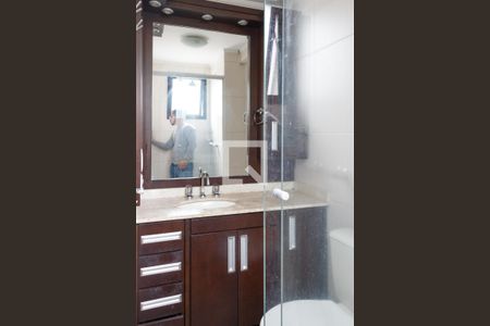 Apartamento à venda com 63m², 2 quartos e 1 vaga Apartamento à venda com 63m², 2 quartos e 1 vagaBanheiro da Suíte