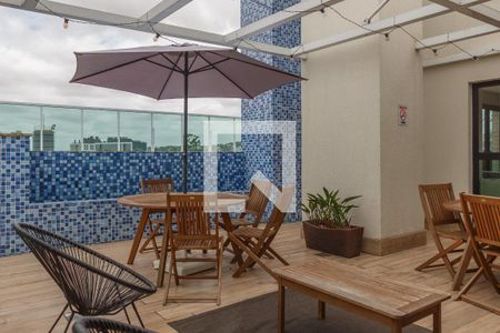 Apartamento à venda com 63m², 2 quartos e 1 vaga Apartamento à venda com 63m², 2 quartos e 1 vagaÁrea comum - Piscina