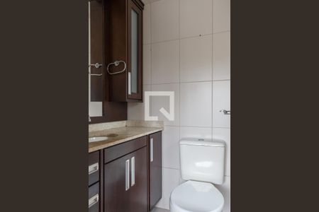 Apartamento à venda com 63m², 2 quartos e 1 vaga Apartamento à venda com 63m², 2 quartos e 1 vagaBanheiro da Suíte