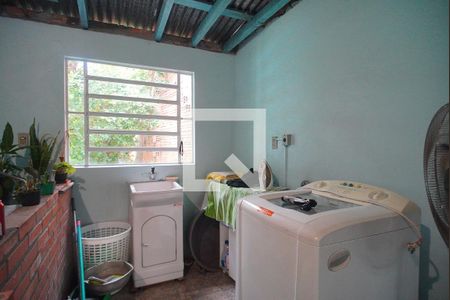 Casa à venda com 140m², 2 quartos e 2 vagasÁrea de Serviço