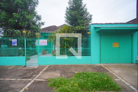 Casa à venda com 140m², 2 quartos e 2 vagasFachada