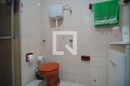 Casa à venda com 140m², 2 quartos e 2 vagasBanheiro