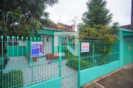 Casa à venda com 140m², 2 quartos e 2 vagasFachada