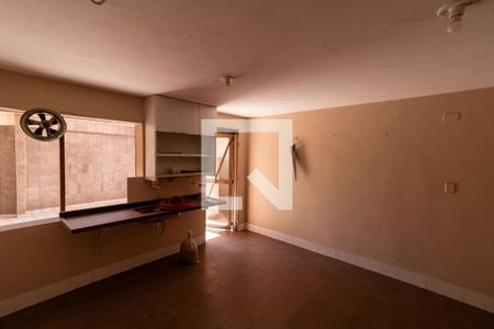 Casa à venda com 132m², 2 quartos e 2 vagas Casa à venda com 132m², 2 quartos e 2 vagasÁrea de Serviço