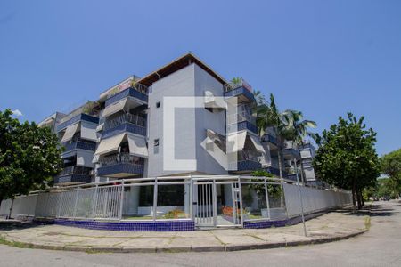 Apartamento à venda com 150m², 2 quartos e 1 vaga Apartamento à venda com 150m², 2 quartos e 1 vagaFachada