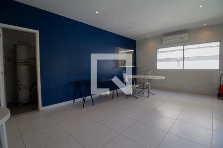 Apartamento à venda com 150m², 2 quartos e 1 vaga Apartamento à venda com 150m², 2 quartos e 1 vagaSalão de Festas