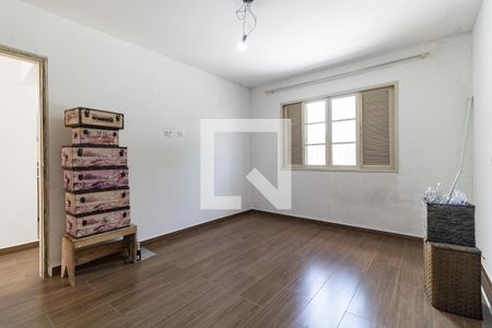 Casa à venda com 140m², 5 quartos e 2 vagas Casa à venda com 140m², 5 quartos e 2 vagasQuarto 2 da Casa 2