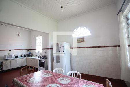 Casa à venda com 1330m², 3 quartos e 8 vagasCozinha