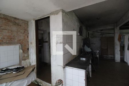 Casa à venda com 1330m², 3 quartos e 8 vagasSalão