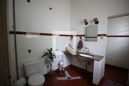 Casa à venda com 1330m², 3 quartos e 8 vagasBanheiro