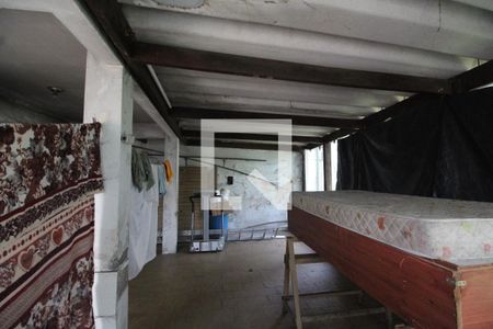 Casa à venda com 1330m², 3 quartos e 8 vagasSalão