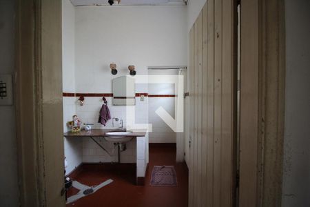 Casa à venda com 1330m², 3 quartos e 8 vagasBanheiro