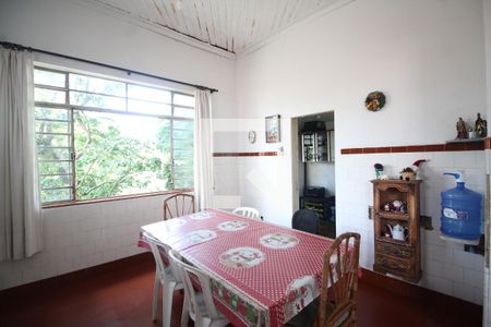 Casa à venda com 1330m², 3 quartos e 8 vagasCozinha