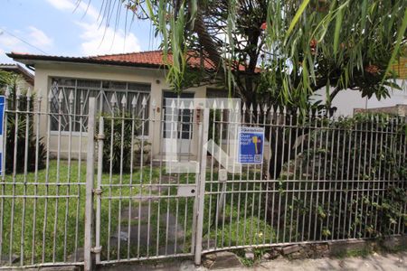 Casa à venda com 1330m², 3 quartos e 8 vagasFachada