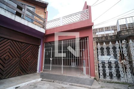 Casa à venda com 95m², 3 quartos e 1 vagaFachada