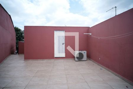 Casa à venda com 95m², 3 quartos e 1 vagaQuintal