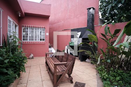 Casa à venda com 95m², 3 quartos e 1 vagaQuintal