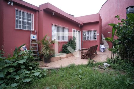 Casa à venda com 95m², 3 quartos e 1 vagaQuintal