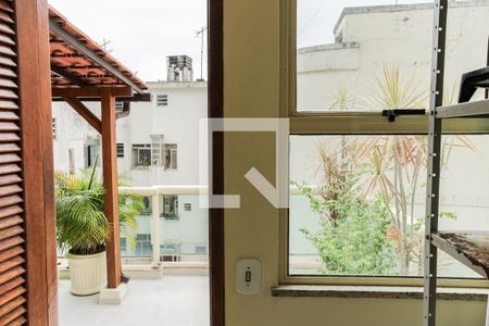 Apartamento à venda com 190m², 3 quartos e 2 vagas Apartamento à venda com 190m², 3 quartos e 2 vagasDepósito Manutenção