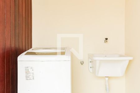 Apartamento à venda com 190m², 3 quartos e 2 vagas Apartamento à venda com 190m², 3 quartos e 2 vagasÁrea de Serviço