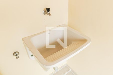 Apartamento à venda com 190m², 3 quartos e 2 vagas Apartamento à venda com 190m², 3 quartos e 2 vagasÁrea de Serviço