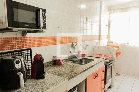 Apartamento à venda com 190m², 3 quartos e 2 vagas Apartamento à venda com 190m², 3 quartos e 2 vagasCozinha