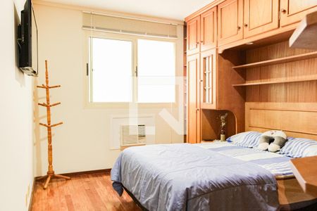 Apartamento à venda com 190m², 3 quartos e 2 vagas Apartamento à venda com 190m², 3 quartos e 2 vagasQuarto 1