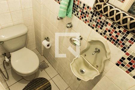 Apartamento à venda com 190m², 3 quartos e 2 vagas Apartamento à venda com 190m², 3 quartos e 2 vagasLavabo