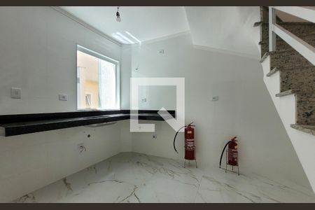 Apartamento à venda com 102m², 2 quartos e 1 vaga Apartamento à venda com 102m², 2 quartos e 1 vagaCozinha