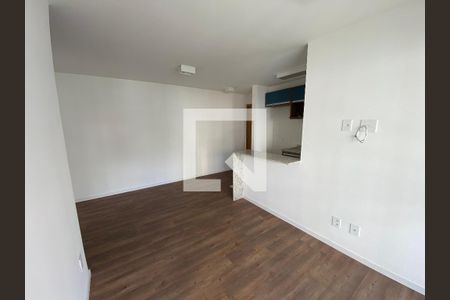Sala de apartamento para alugar com 2 quartos, 70m² em Sumaré, São Paulo