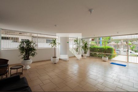Apartamento à venda com 120m², 3 quartos e 1 vaga Apartamento à venda com 120m², 3 quartos e 1 vagaEntrada