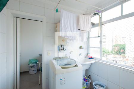 Apartamento à venda com 120m², 3 quartos e 1 vaga Apartamento à venda com 120m², 3 quartos e 1 vagaÁrea de Serviço