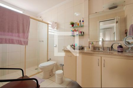 Apartamento à venda com 120m², 3 quartos e 1 vaga Apartamento à venda com 120m², 3 quartos e 1 vagaBanheiro da Suíte