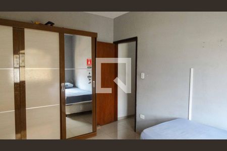 Casa à venda com 271m², 3 quartos e 1 vaga Casa à venda com 271m², 3 quartos e 1 vagaQuarto 2