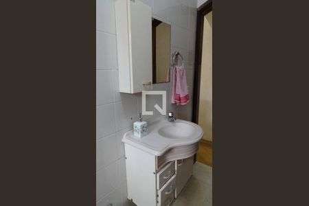 Casa à venda com 271m², 3 quartos e 1 vaga Casa à venda com 271m², 3 quartos e 1 vagaBanheiro 2