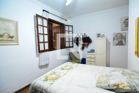 Casa à venda com 240m², 4 quartos e 4 vagas Casa à venda com 240m², 4 quartos e 4 vagasSuíte 2