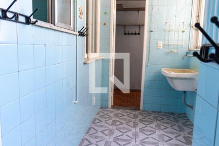 Apartamento à venda com 115m², 2 quartos e 1 vaga Apartamento à venda com 115m², 2 quartos e 1 vagaÁrea de Serviço