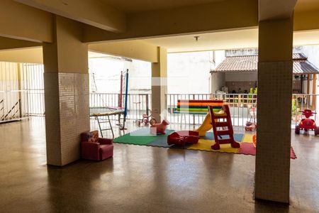 Apartamento à venda com 115m², 2 quartos e 1 vaga Apartamento à venda com 115m², 2 quartos e 1 vagaÁrea comum