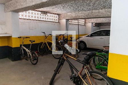 Apartamento à venda com 115m², 2 quartos e 1 vaga Apartamento à venda com 115m², 2 quartos e 1 vagaBicicletário