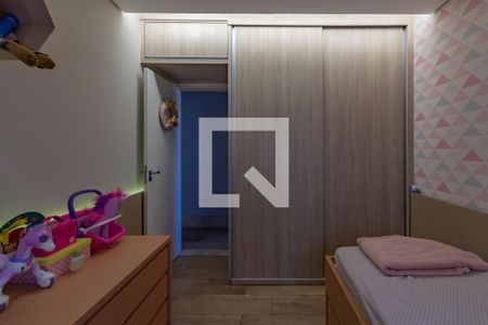 Apartamento à venda com 180m², 5 quartos e 3 vagas Apartamento à venda com 180m², 5 quartos e 3 vagasQuarto 2