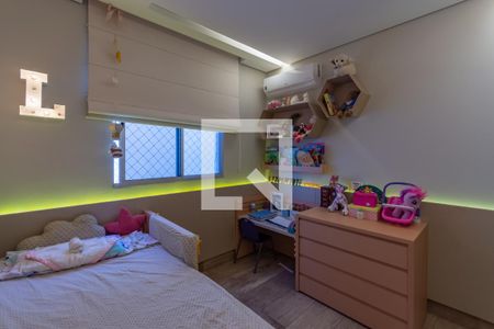 Apartamento à venda com 180m², 5 quartos e 3 vagas Apartamento à venda com 180m², 5 quartos e 3 vagasQuarto 2