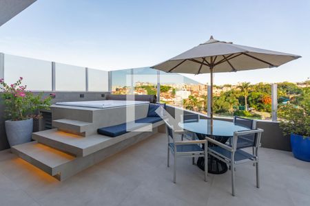 Apartamento à venda com 180m², 5 quartos e 3 vagas Apartamento à venda com 180m², 5 quartos e 3 vagasÁrea Gourmet - Cobertura