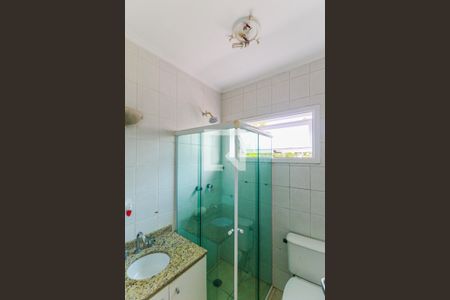 Casa à venda com 300m², 4 quartos e 3 vagas Casa à venda com 300m², 4 quartos e 3 vagasBanheiro Suíte 3