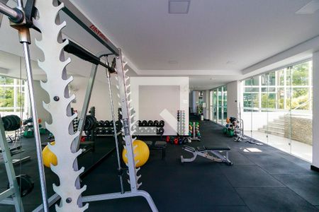 Apartamento à venda com 131m², 3 quartos e 3 vagas Apartamento à venda com 131m², 3 quartos e 3 vagasAcademia