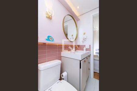 Apartamento à venda com 131m², 3 quartos e 3 vagas Apartamento à venda com 131m², 3 quartos e 3 vagasSuíte 2- Banheiro