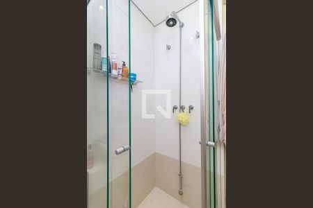 Apartamento à venda com 131m², 3 quartos e 3 vagas Apartamento à venda com 131m², 3 quartos e 3 vagasSuíte Principal- Banheiro