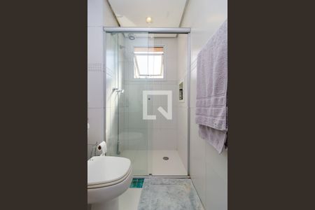 Apartamento à venda com 131m², 3 quartos e 3 vagas Apartamento à venda com 131m², 3 quartos e 3 vagasSuíte 3- Banheiro